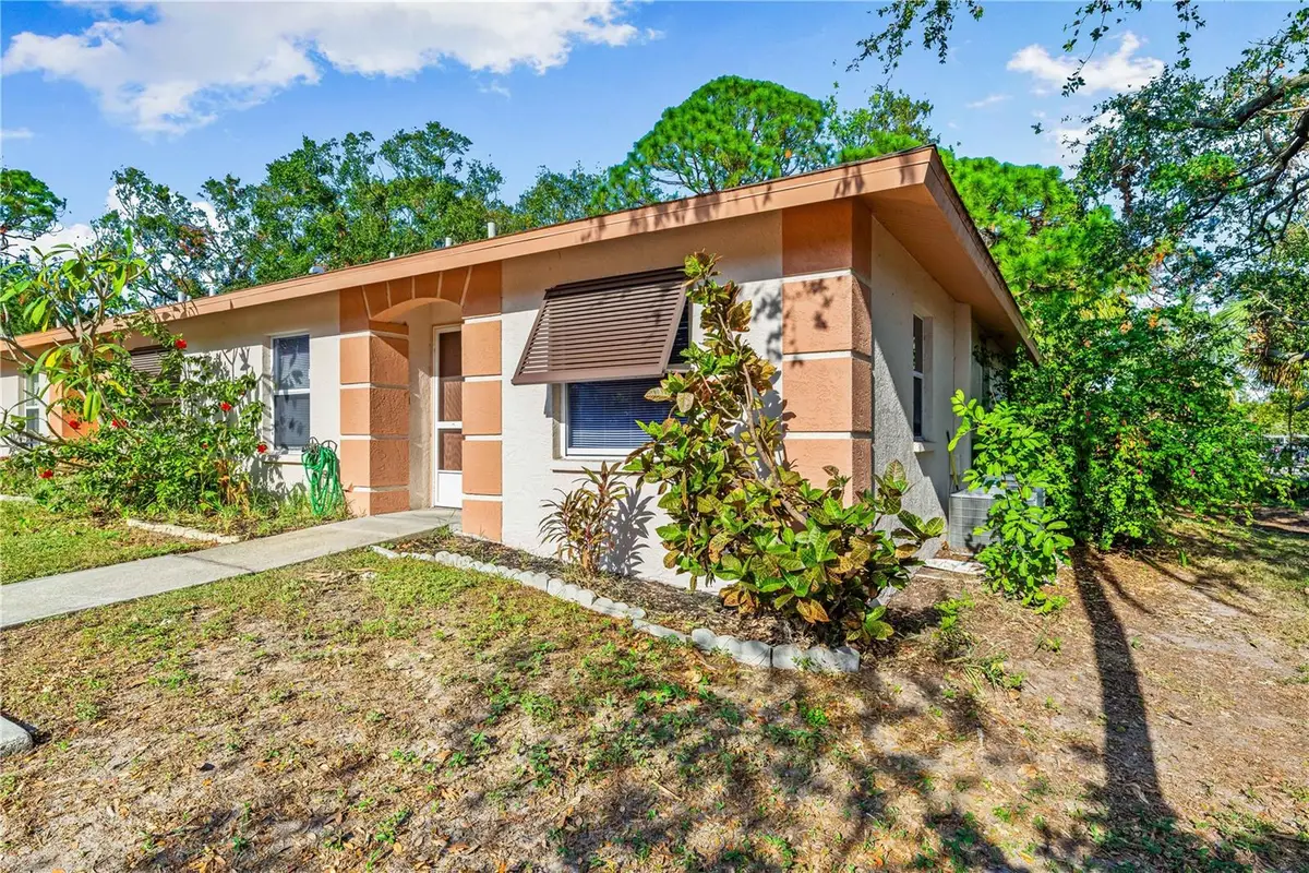 630 N Jefferson Avenue #19, Sarasota, FL 34237 - #1