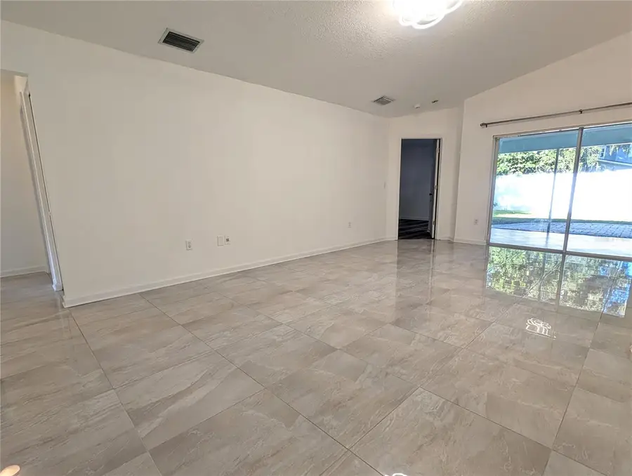 4557 Worcester Road, Sarasota, FL 34231 - #3