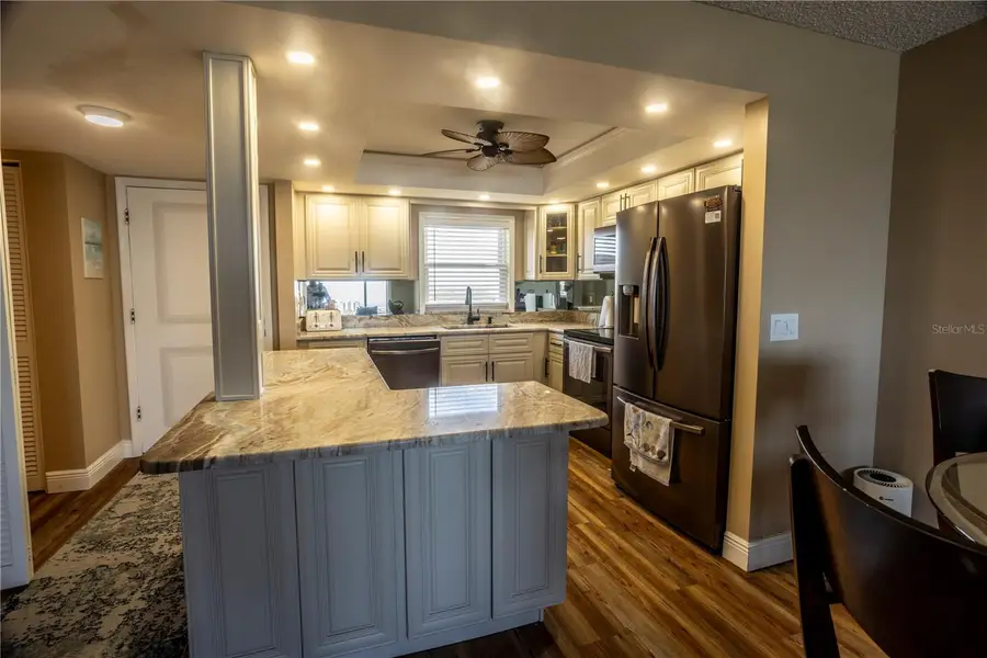 4525 Cove Circle #1107, Saint Petersburg, FL 33708 - #2
