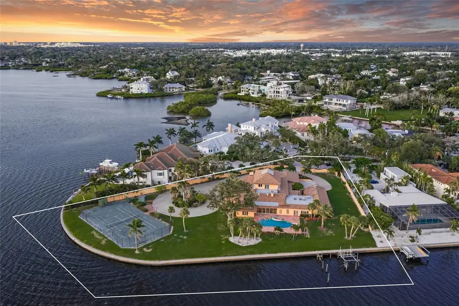 1136 N Lake Shore Drive, Sarasota, FL 34231 - #3