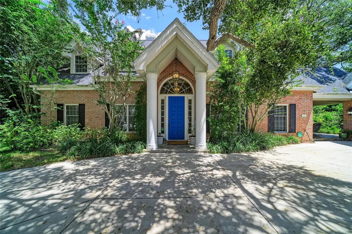 3706 Avenida Madera, Bradenton, FL 34210 - #1
