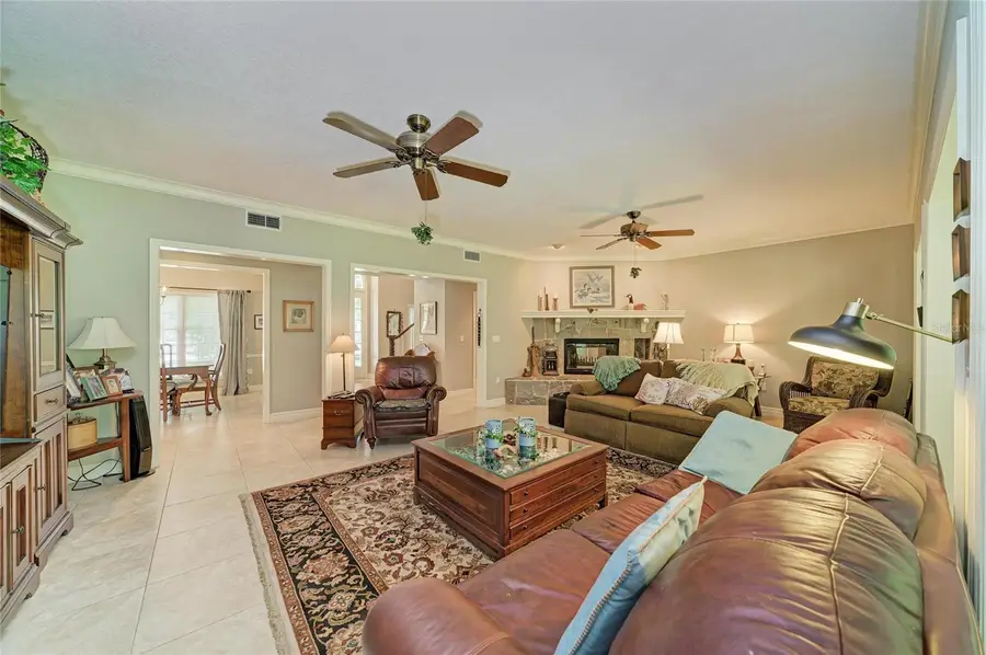 3706 Avenida Madera, Bradenton, FL 34210 - #2