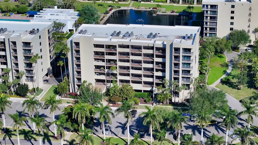 1095 Gulf Of Mexico Drive #104, Longboat Key, FL 34228 - #2