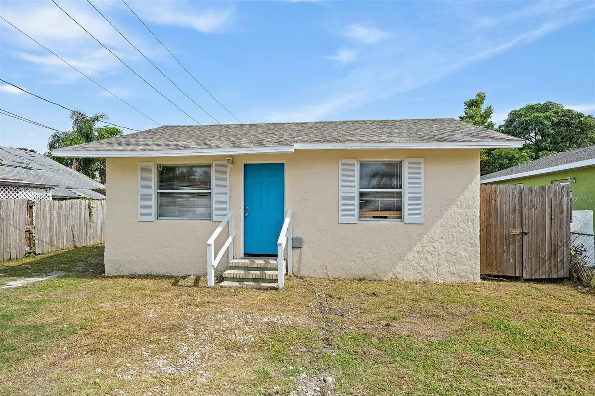516 29th Street E, Palmetto, FL 34221 - #1