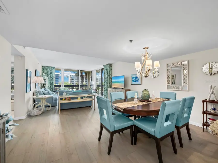 1075 Gulf Of Mexico Drive #205, Longboat Key, FL 34228 - #3