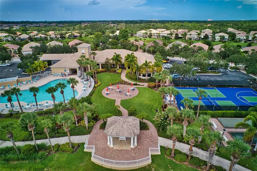 2133 Burgos Drive, Sarasota, FL 34238 - #3