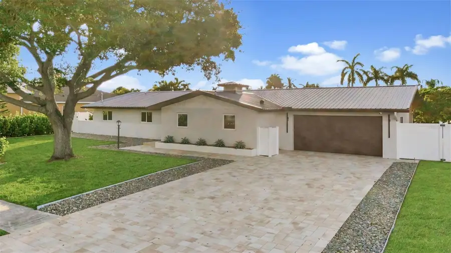 2303 Constitution Boulevard, Sarasota, FL 34231 - #2