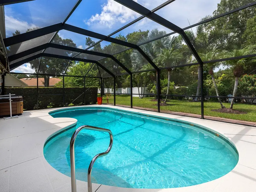 7326 Eleanor Circle, Sarasota, FL 34243 - #2
