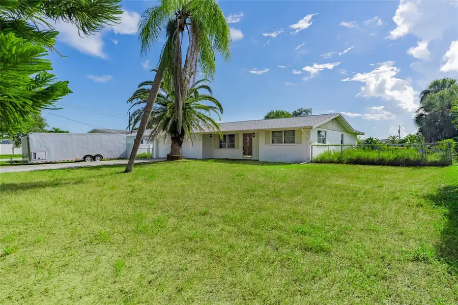 605 Barnes Parkway, Nokomis, FL 34275 - #2