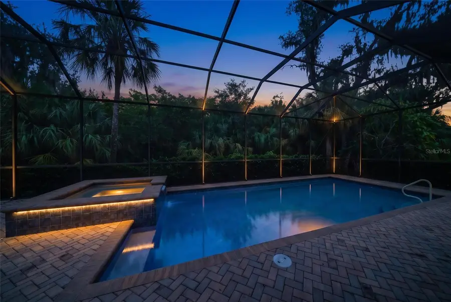 921 Riverscape Street, Bradenton, FL 34208 - #2