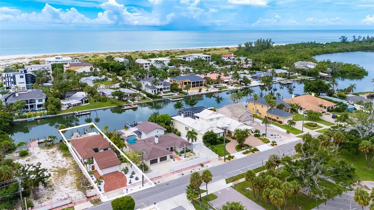 556 N Washington Drive, Sarasota, FL 34236 - #1