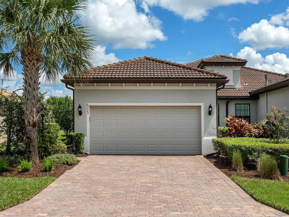 6923 Holbrook Cove, Bradenton, FL 34202 - #1