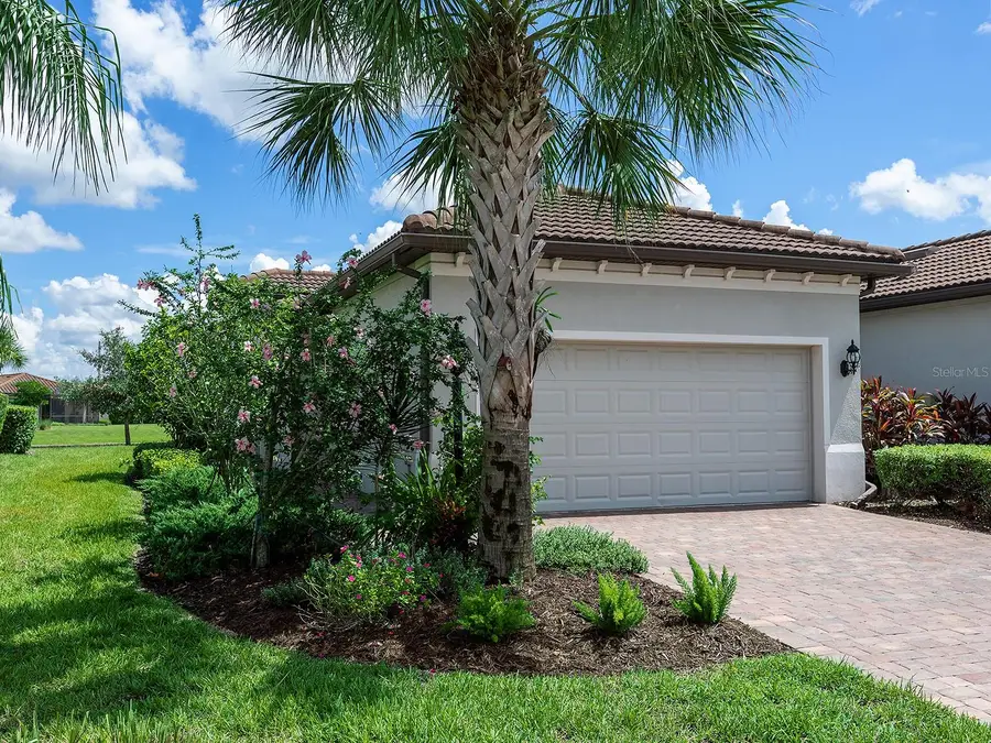 6923 Holbrook Cove, Bradenton, FL 34202 - #2