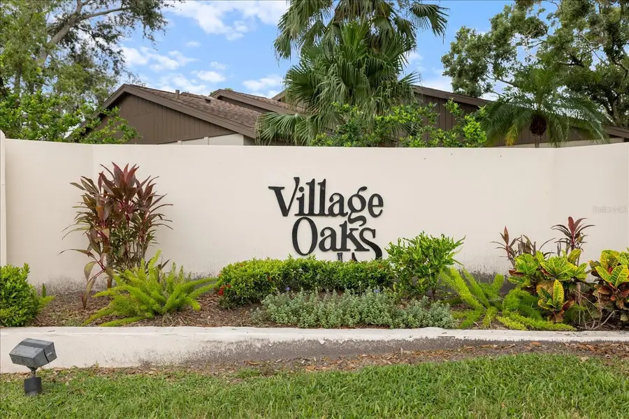 462 Oak Hill Circle #5, Sarasota, FL 34232 - #2