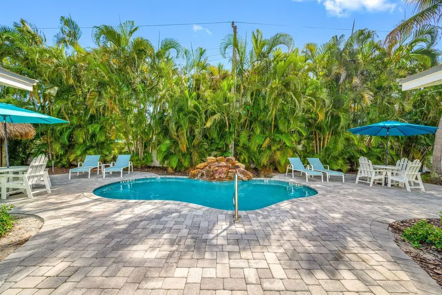 3007 Avenue E #B, Holmes Beach, FL 34217 - #3
