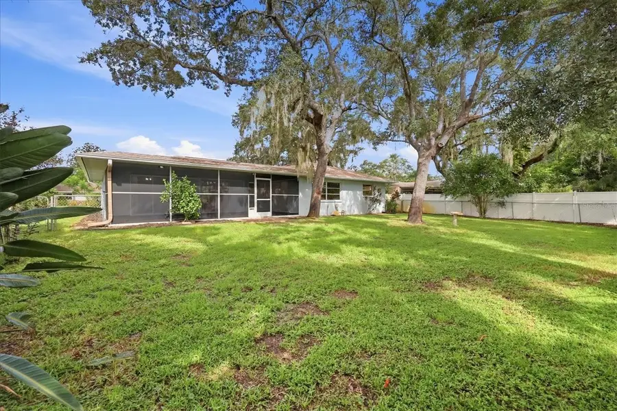 125 Mimosa Drive, Sarasota, FL 34232 - #2