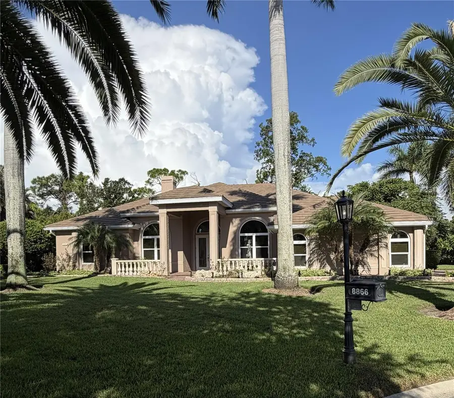 8866 Bloomfield Boulevard, Sarasota, FL 34238 - #3
