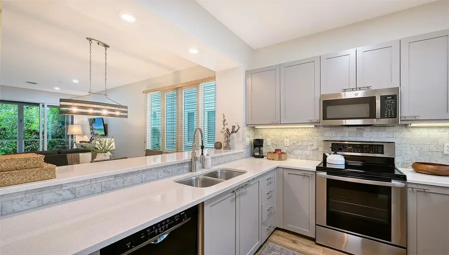 539 Forest Way #539, Longboat Key, FL 34228 - #3