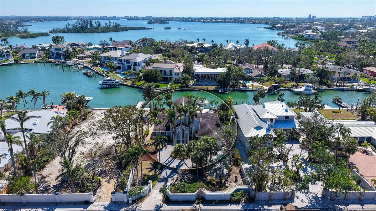 732 Siesta Drive, Sarasota, FL 34242 - #1