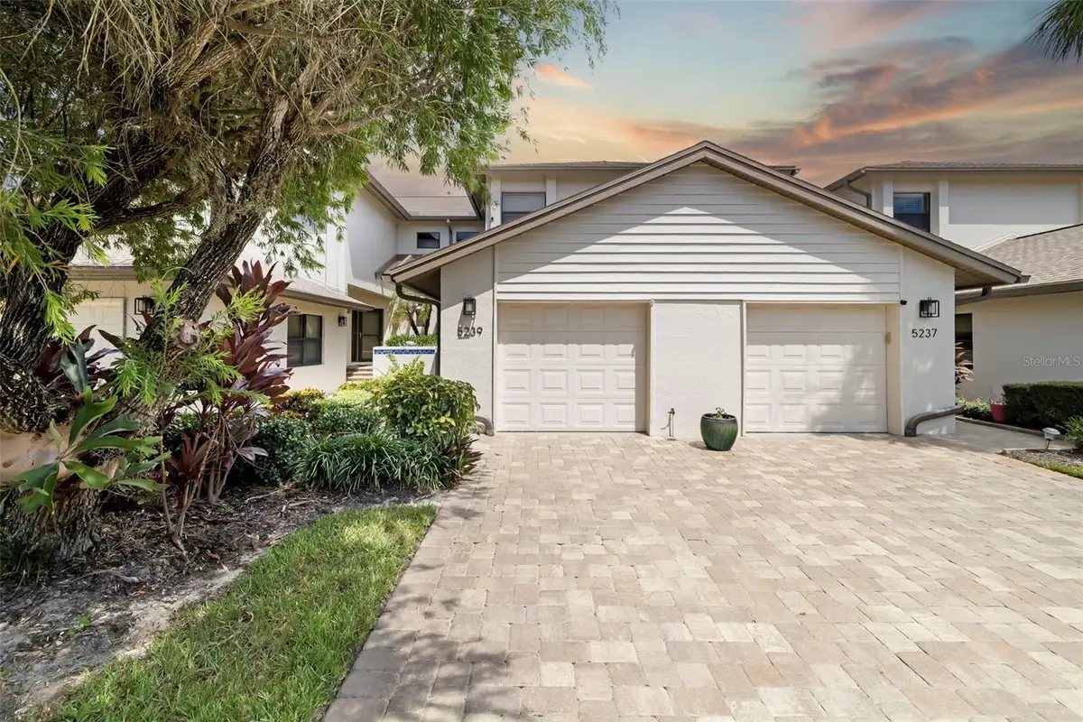 5239 Heron Way #102, Sarasota, FL 34231 - #1