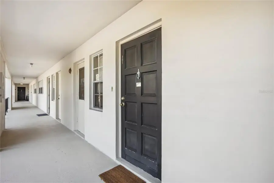 7461 W Country Club Drive N #207, Sarasota, FL 34243 - #2
