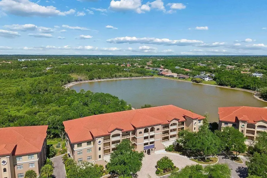 7702 Lake Vista Court #202, Bradenton, FL 34202 - #3