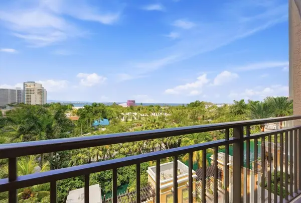 750 N Tamiami Trail #517, SARASOTA, FL 34236