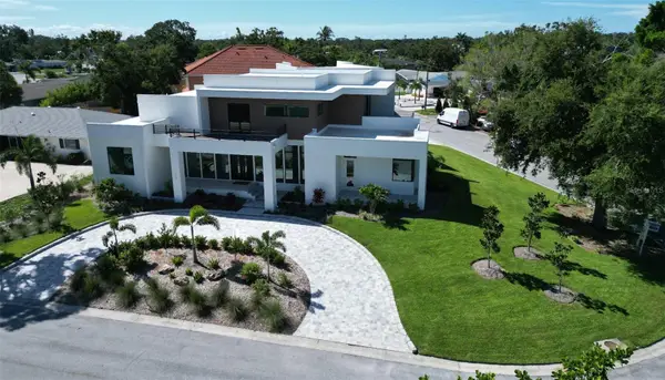 2110 Michele Drive, SARASOTA, FL 34231