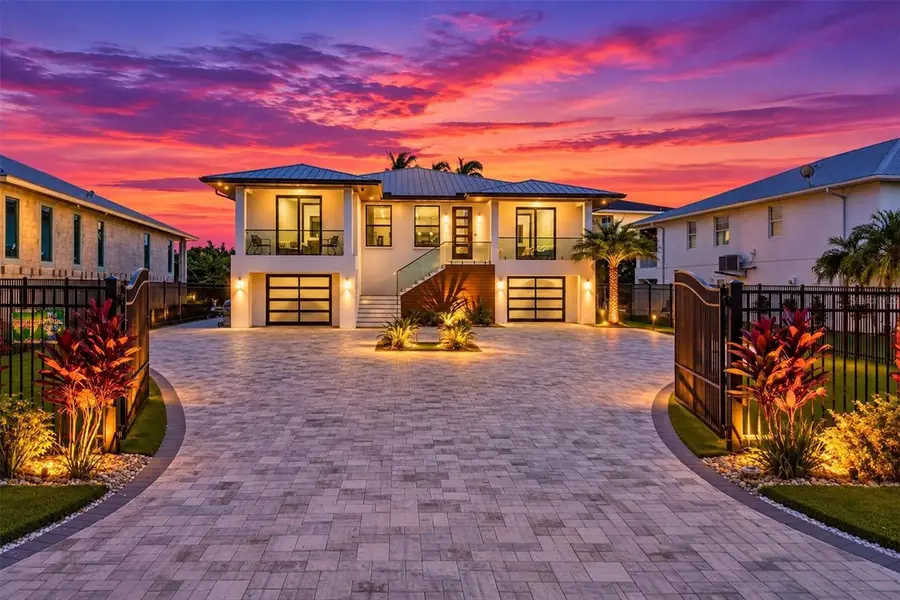 3920 Roberts Point Road, Sarasota, FL 34242 - #2