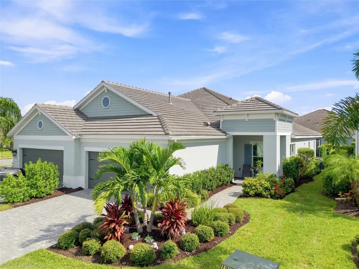 12736 Seasong Terrace, Lakewood Ranch, FL 34211 - #1