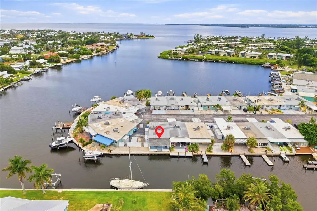 28 Seaside Court, Holmes Beach, FL 34217 - #1