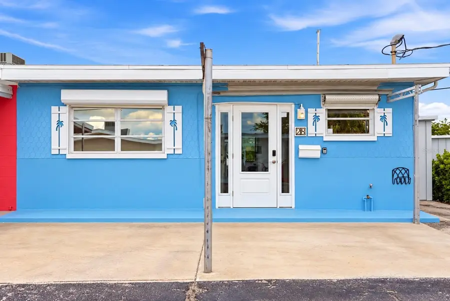 28 Seaside Court, Holmes Beach, FL 34217 - #2