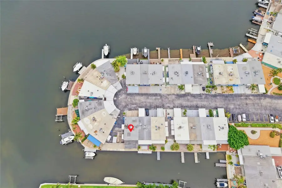 28 Seaside Court, Holmes Beach, FL 34217 - #3