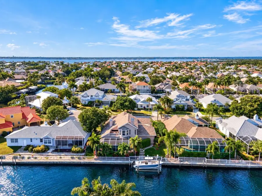 4716 Starboard Drive, Bradenton, FL 34208 - #3