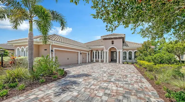 16720 Berwick Terrace, LAKEWOOD RANCH, FL 34202