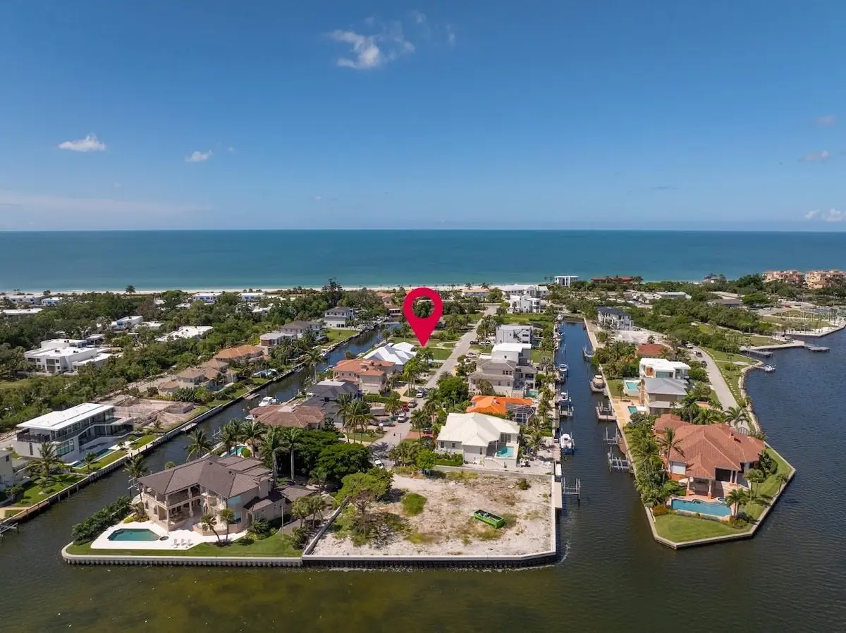 568 Rountree Drive, Longboat Key, FL 34228 - #1