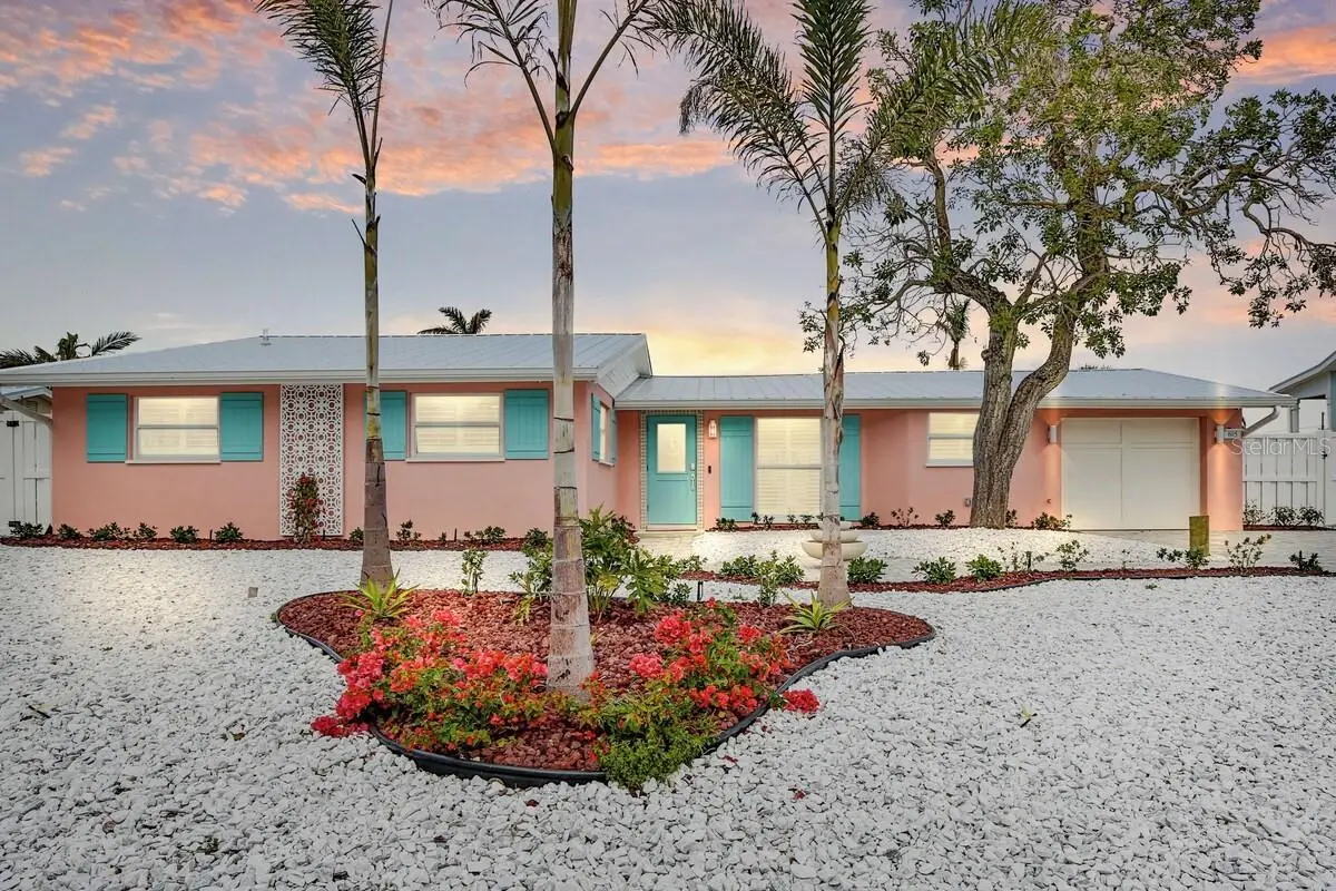 605 Concord Lane, Holmes Beach, FL 34217 - #1