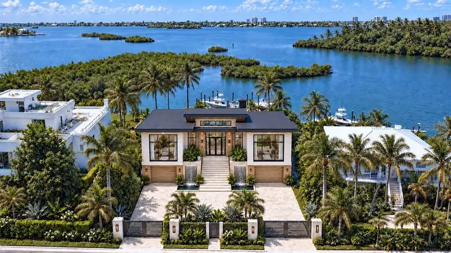 1386 Tangier Way, Sarasota, FL 34239 - #2