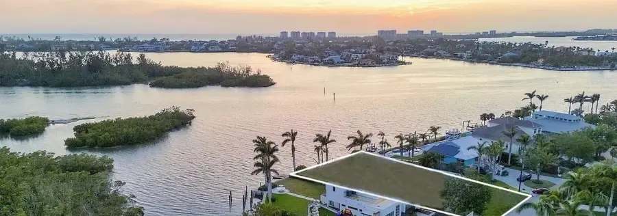 1386 Tangier Way, Sarasota, FL 34239 - #3