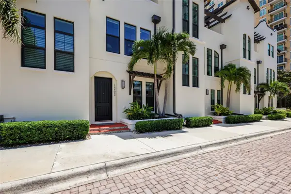 1262 May Lane, SARASOTA, FL 34236
