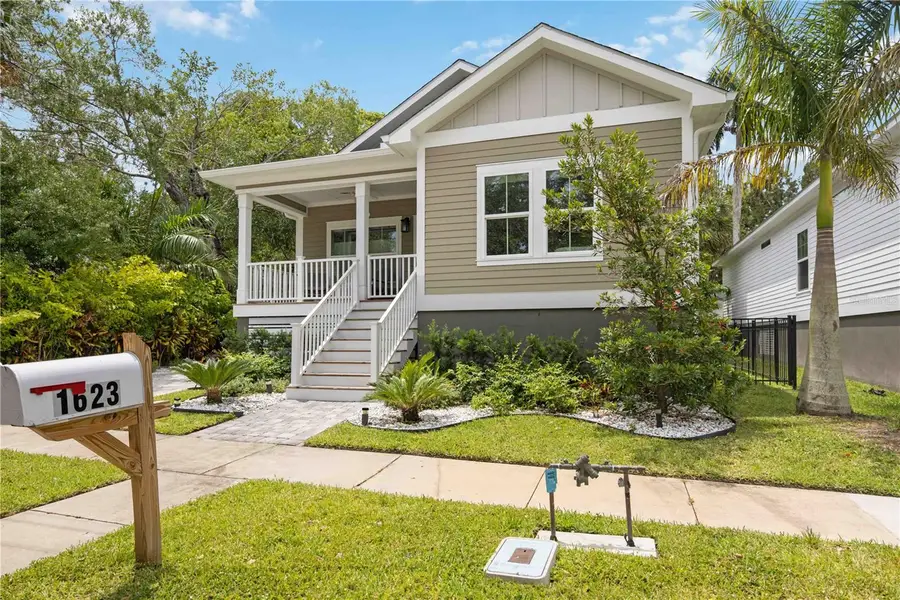 1623 8th Avenue W, Bradenton, FL 34205 - #2