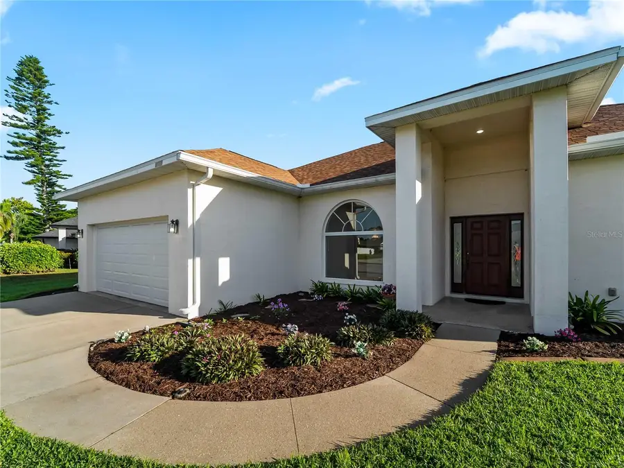 5121 Palm Aire Drive, Sarasota, FL 34243 - #2