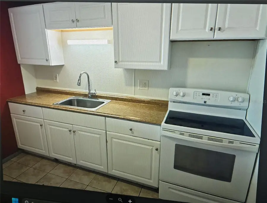 3314 Williamsburg Street, Sarasota, FL 34231 - #3