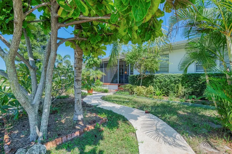 211 46th Street W, Bradenton, FL 34209 - #3