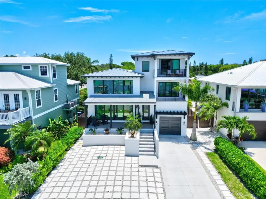 1914 Riverside Drive E, Bradenton, FL 34208 - #2
