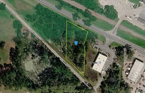 1317 Howard Street, LIVE OAK, FL 32064