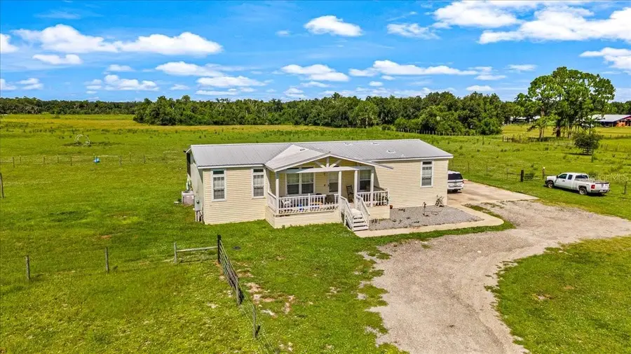 1703 Zipperer Road, Bradenton, FL 34212 - #3