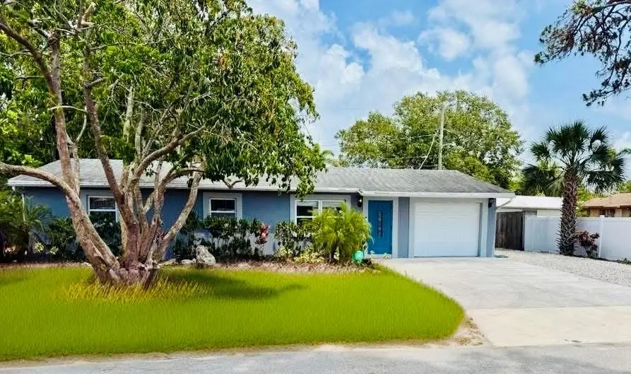 1415 36th Street W, Bradenton, FL 34205 - #1
