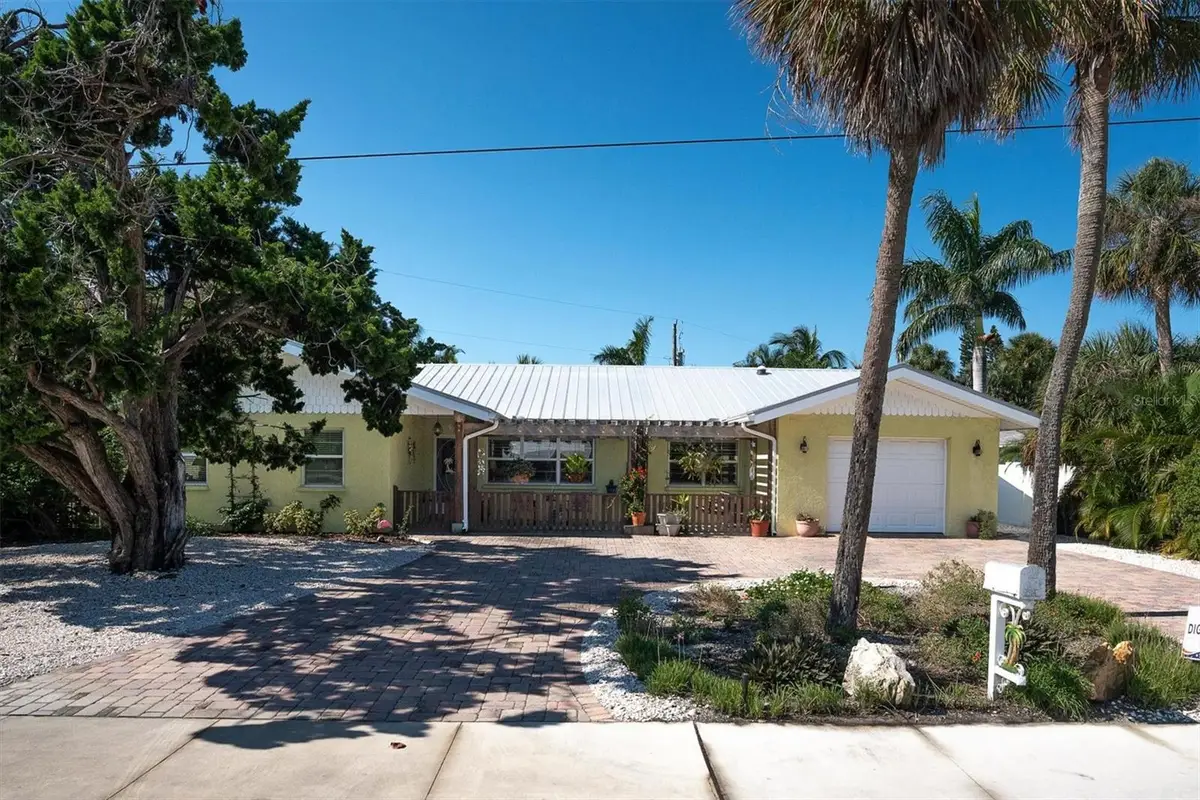 7106 Palm Drive, Holmes Beach, FL 34217 - #1