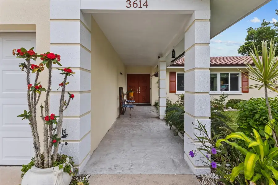 3614 Pembrook Drive, Sarasota, FL 34239 - #3